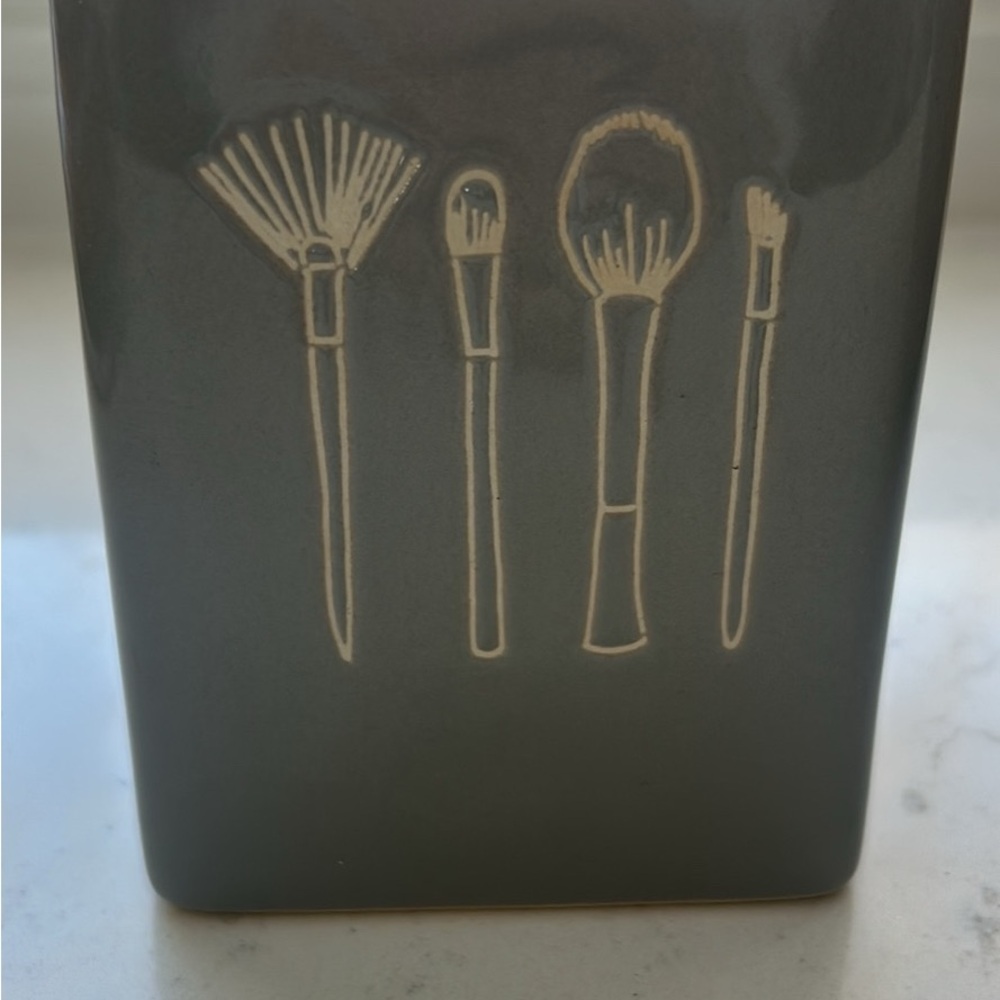 Rae Dunn Artisan Collection Gray Holder‎